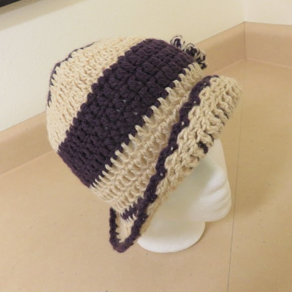 HAND CROCHETED HEMP YARN & WOOL HAT***purp & cream main image 4